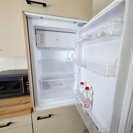 A-b-h Schoene 2r Whg, Ebk, Lift, Wifi, Xl Schlafcouch Apartament *